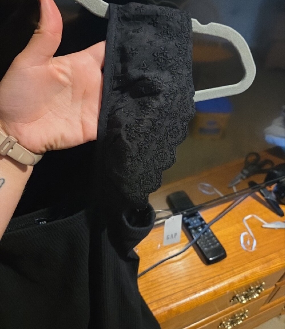 GAP Black Ribbed Tank with Lace Ruffle Strap - Picture 5 of 6